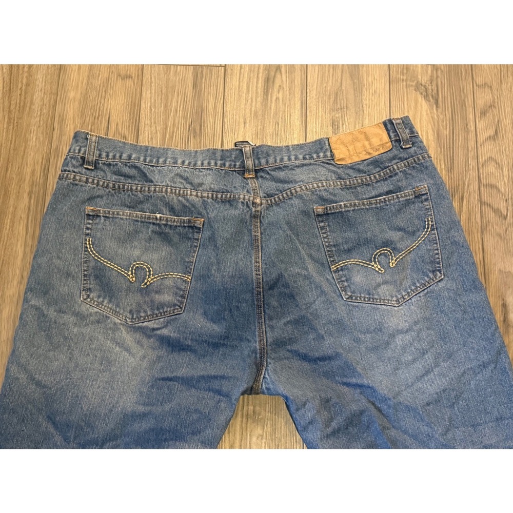 Vintage Rocawear Baggy Jeans Classic Fit Blue Denim Mens Size 52x32 Y2K